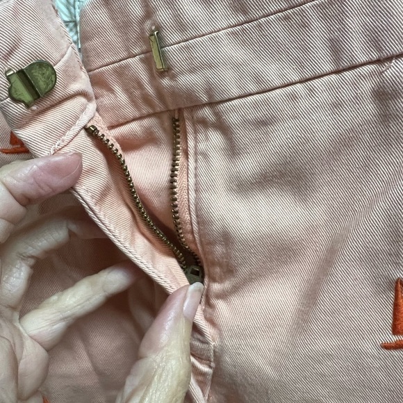 J Crew Shorts Size 4 Broken-In Chino Peach Sail Boat Embroidery  100% Cotton - Picture 4 of 12